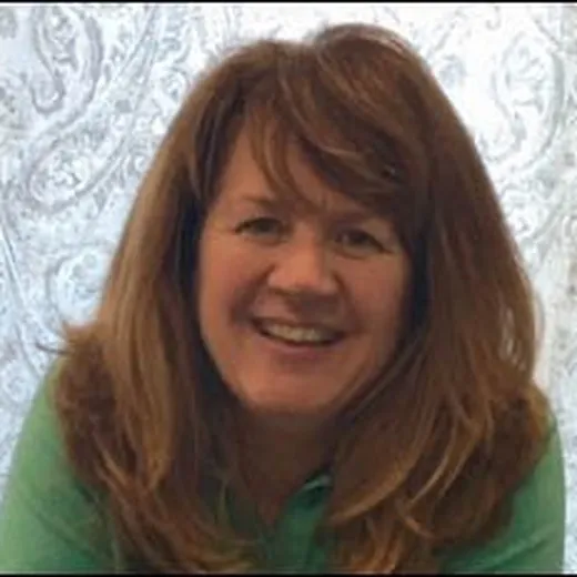 Portrait of Jackie Bassett, nail tech / waxing at Blue Salon and Spa